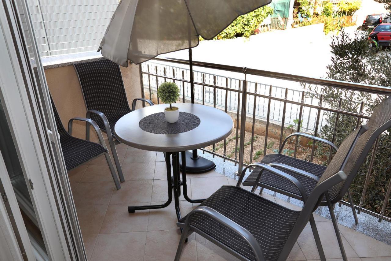 Apartmani Kolak Trogir Zewnętrze zdjęcie