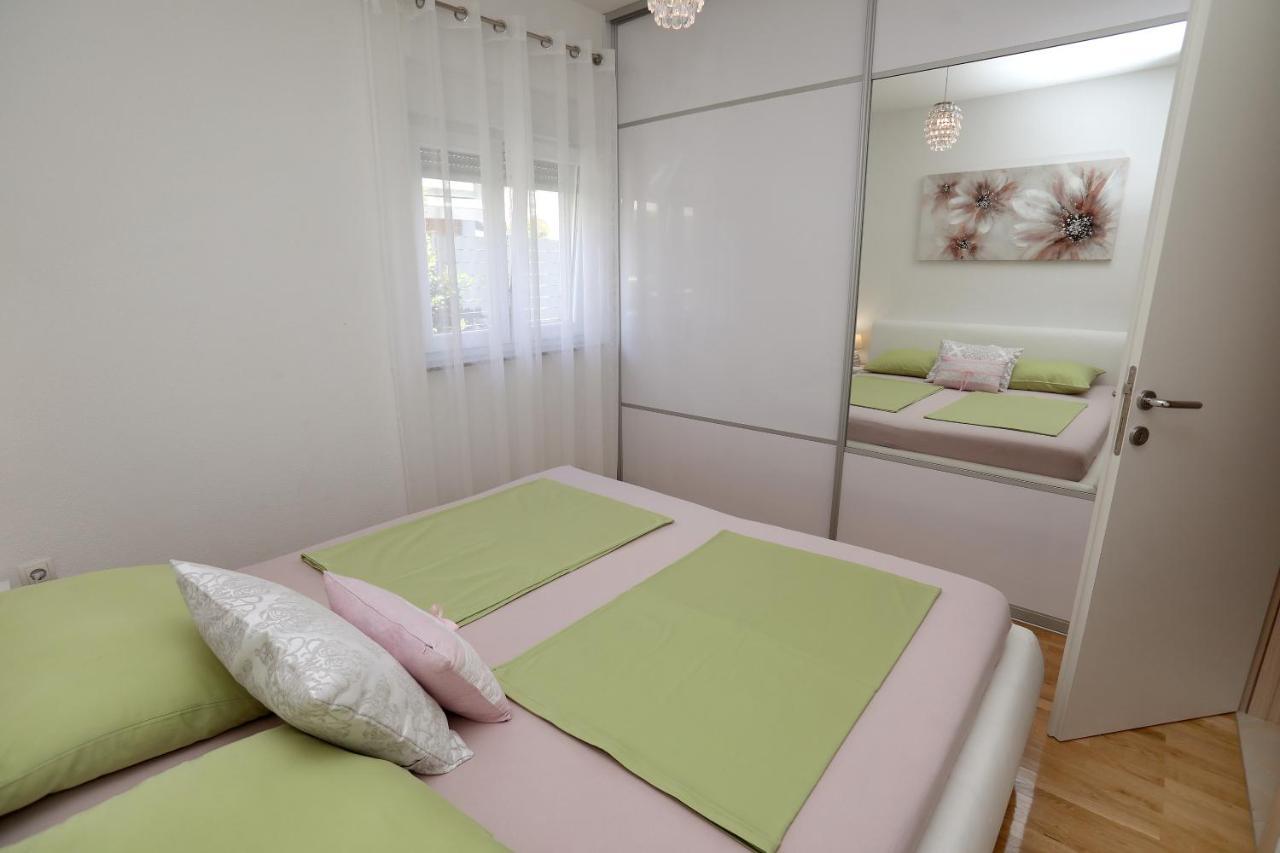 Apartmani Kolak Trogir Zewnętrze zdjęcie