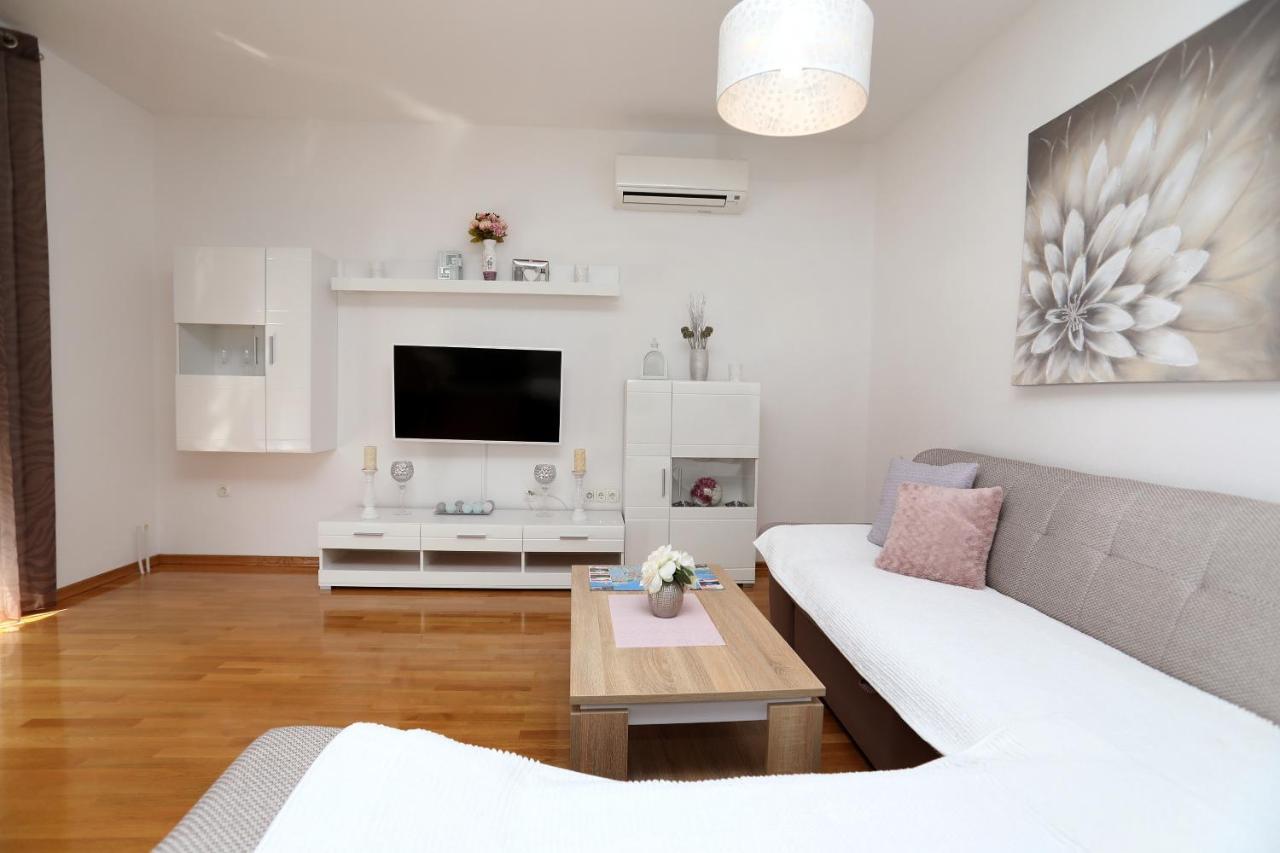 Apartmani Kolak Trogir Zewnętrze zdjęcie