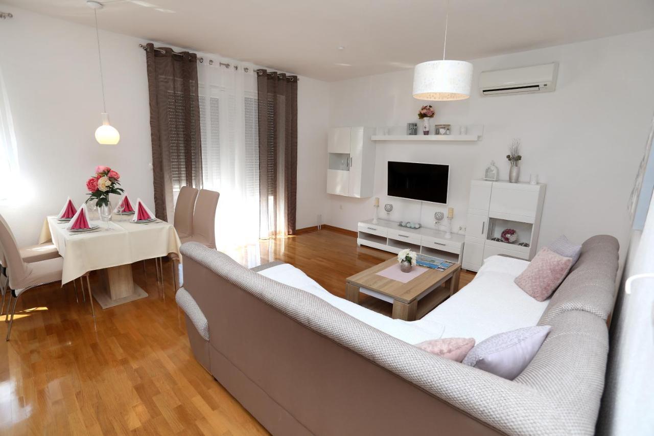 Apartmani Kolak Trogir Zewnętrze zdjęcie
