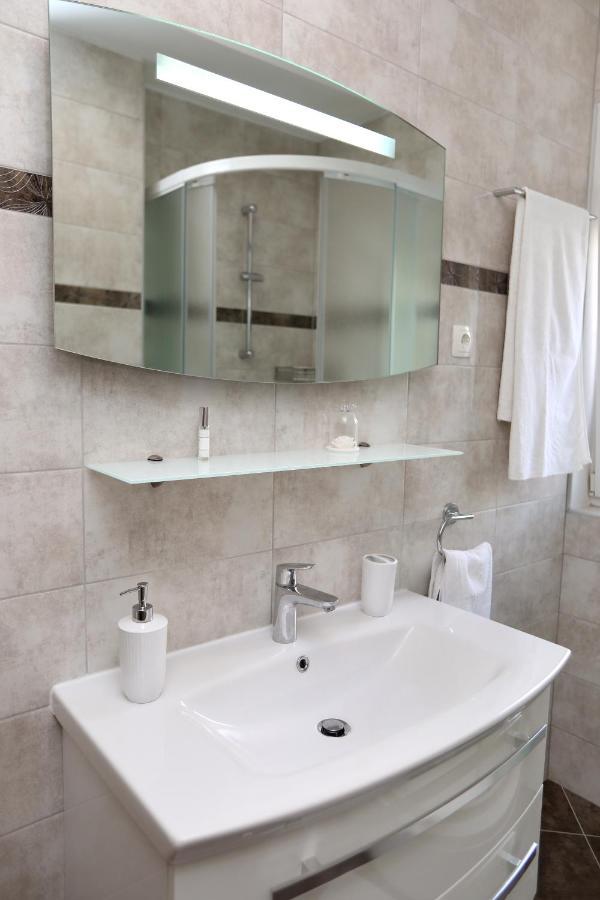 Apartmani Kolak Trogir Zewnętrze zdjęcie